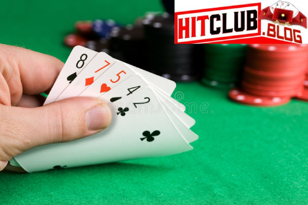 Phân Tích Sâu Về Bluffing Trong Poker Cùng Hitclub